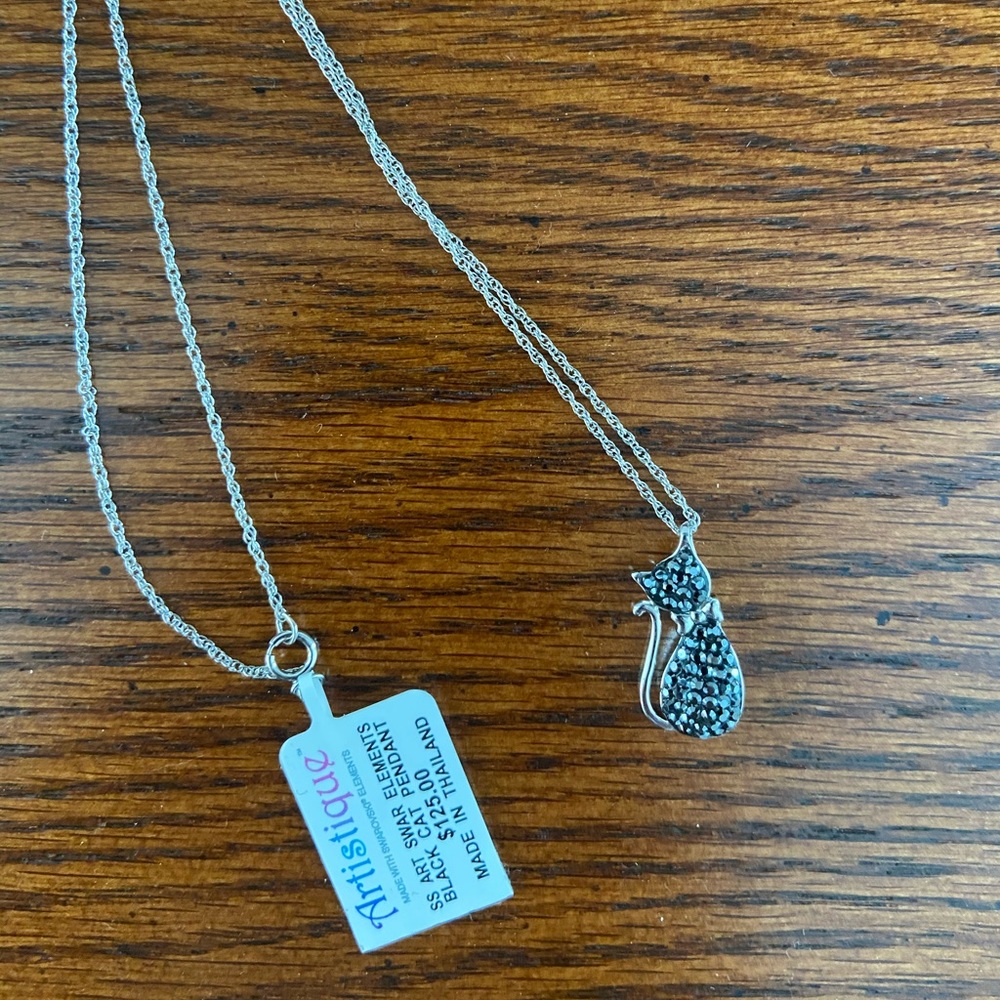 Cat sterling silver necklace NWT
